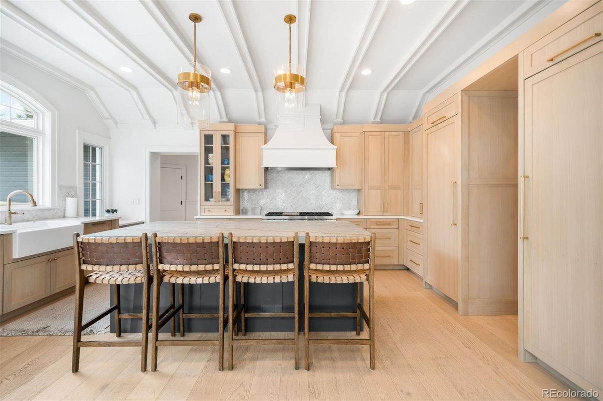 Interior, Kitchen, Pendant Lights, Recessed Lighting, Wood Texture Flooring
