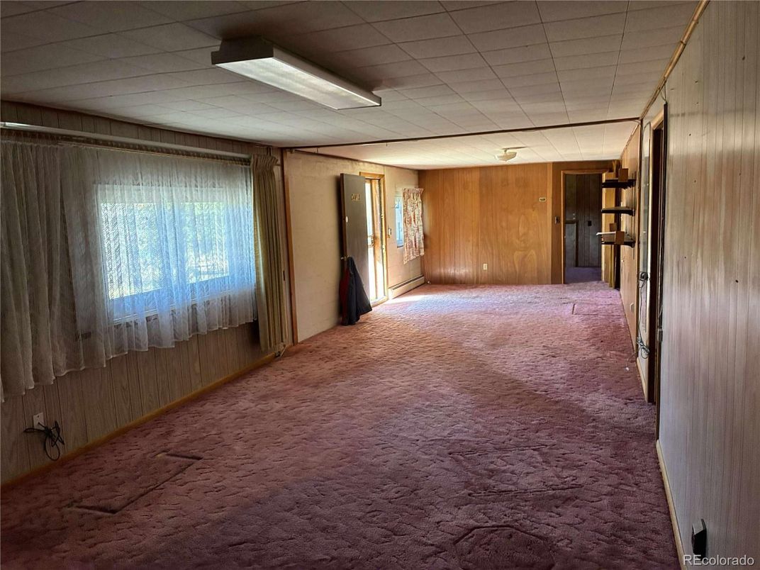 Empty room, Interior, Wooden Walls