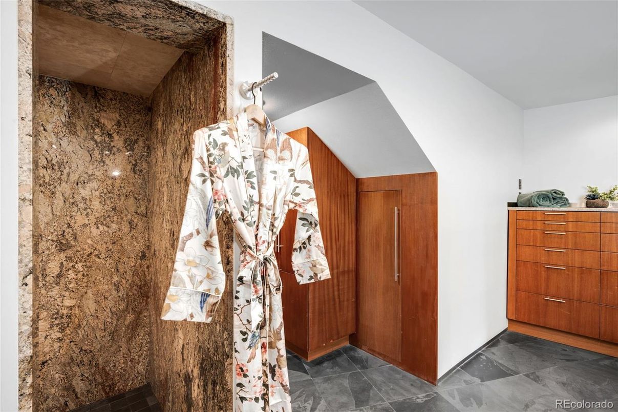 Interior, Wooden Walls