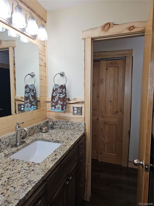 Bathroom, Dual Sink Vanities, Interior, Wood Texture Flooring