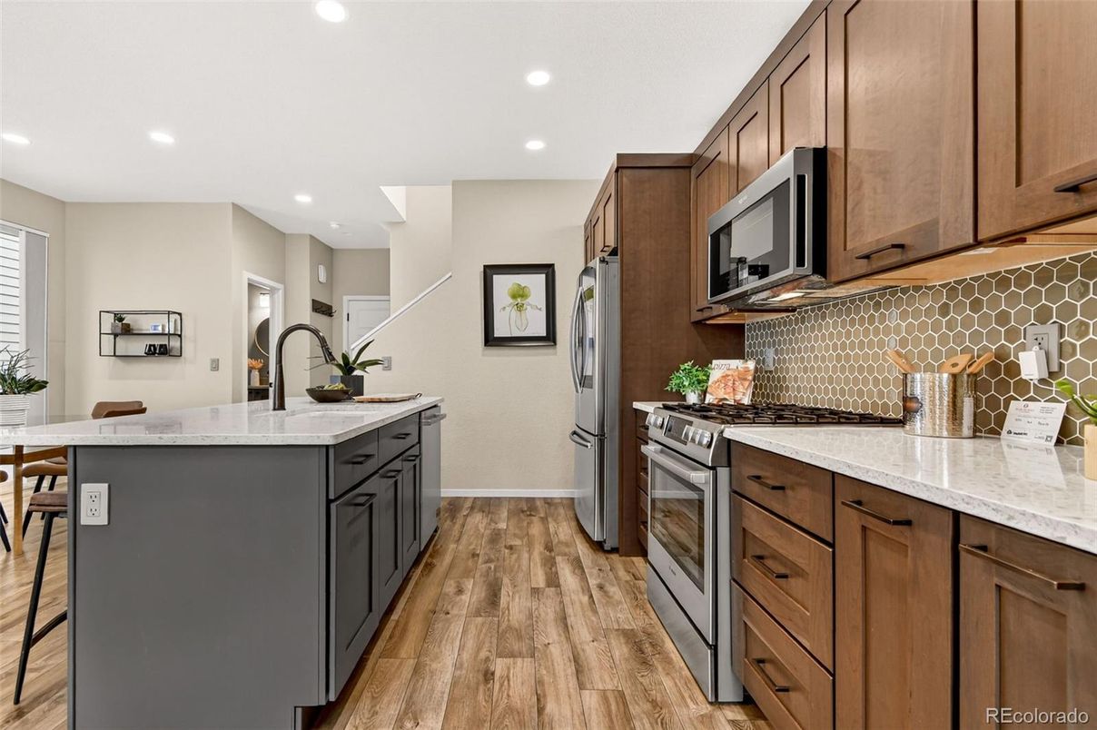 Interior, Kitchen, Recessed Lighting, Wood Texture Flooring