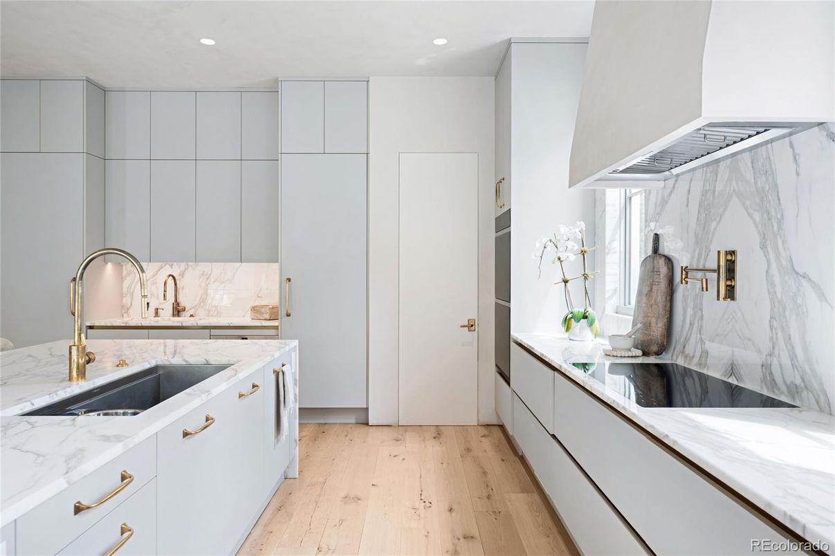 Interior, Kitchen, Marble Walls, Recessed Lighting, Wood Texture Flooring