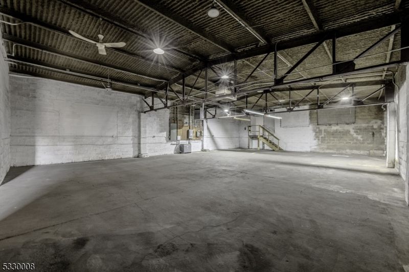 Garage, Interior, Stone Walls