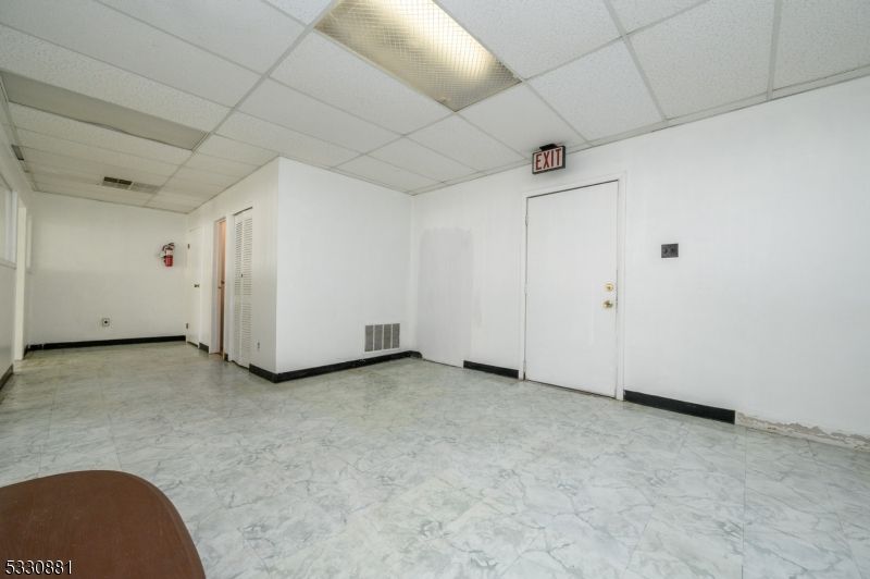 Empty room, Interior, Marble