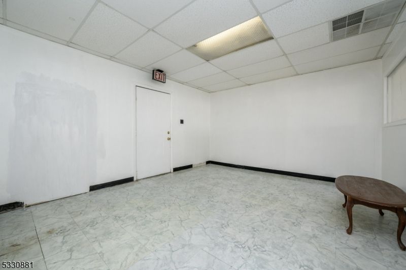 Empty room, Interior, Marble