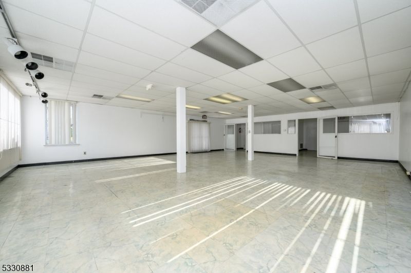 Interior, Marble, Recessed Lighting