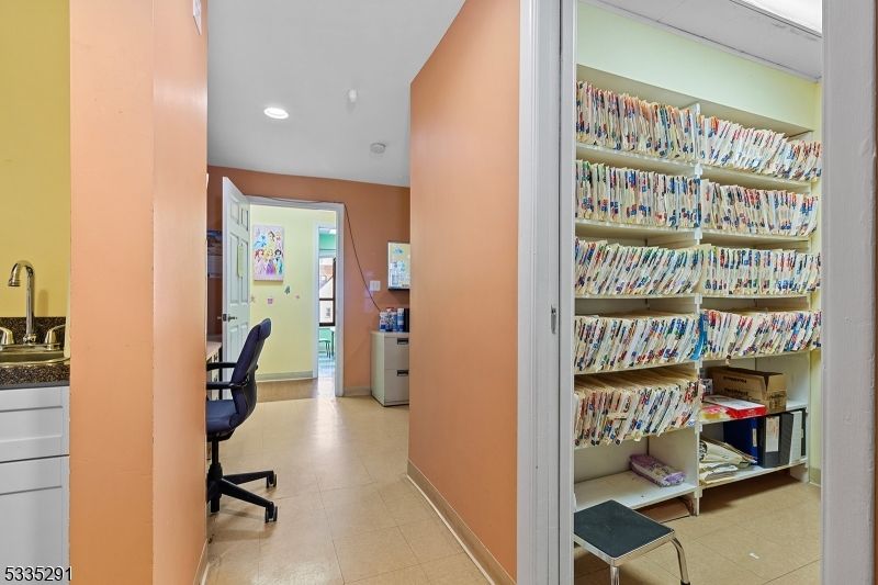 Interior, Recessed Lighting