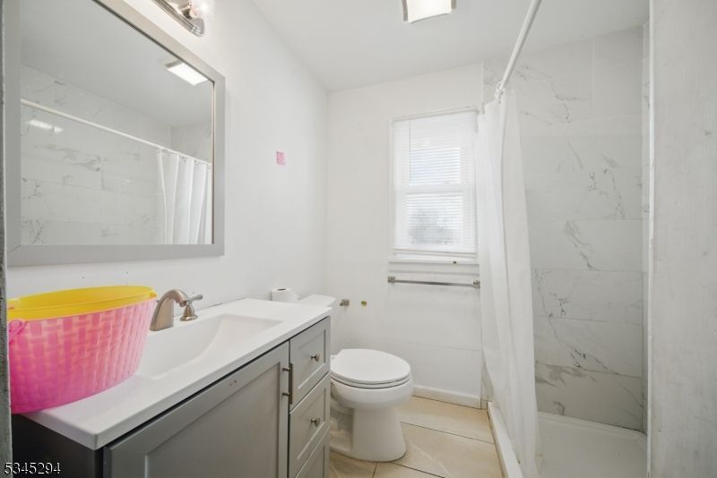 Bathroom, Interior, Marble Walls