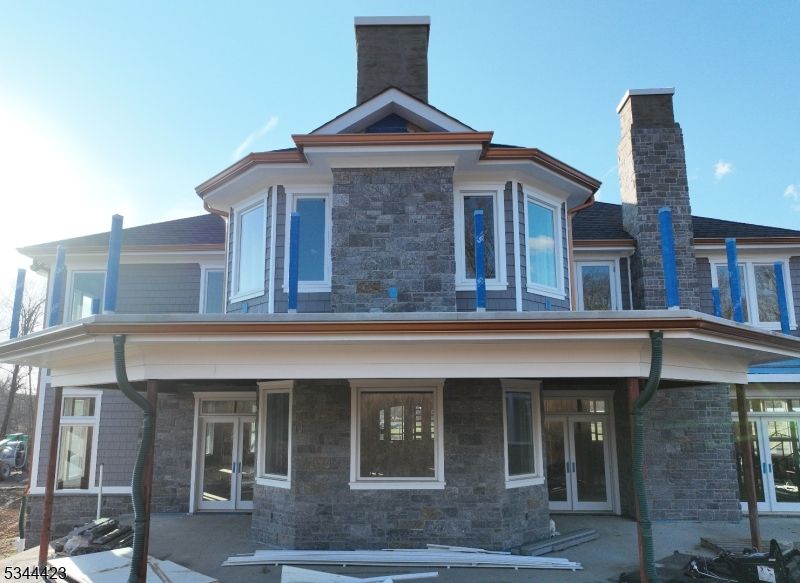 Exterior, Facade, American Foursquare