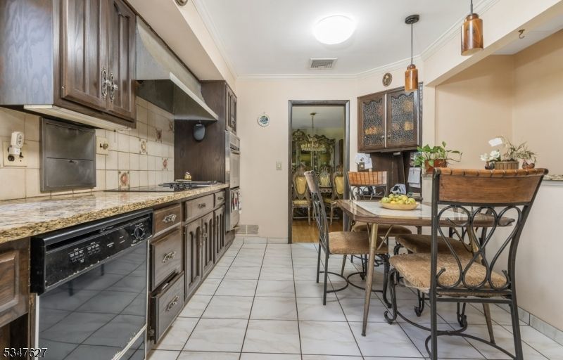 Dining room, Interior, Kitchen, Pendant Lights