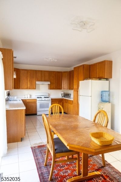Dining room, Interior, Kitchen