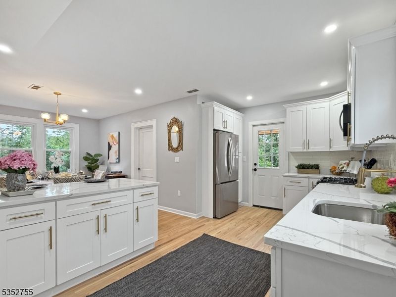 Interior, Kitchen, Pendant Lights, Recessed Lighting, Wood Texture Flooring