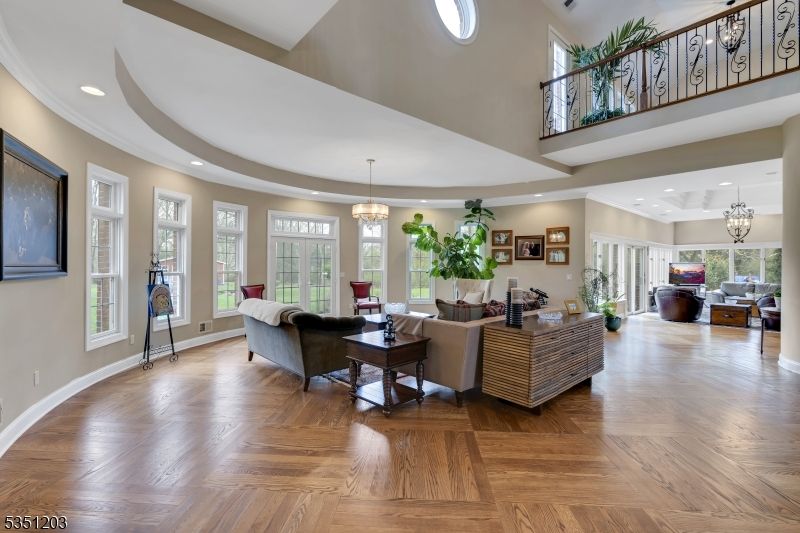 Chandelier, Interior, Living room, Recessed Lighting, Wood Texture Flooring