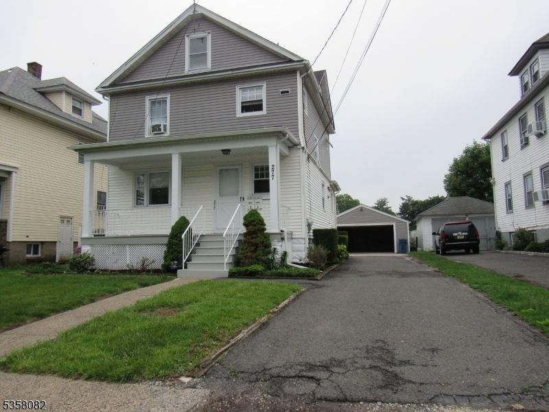 Detached Garage, Exterior, Facade, Queen Anne Victorian