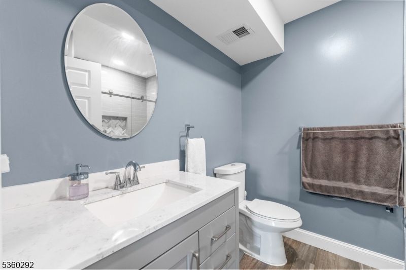 Bathroom, Interior, Recessed Lighting, Wood Texture Flooring