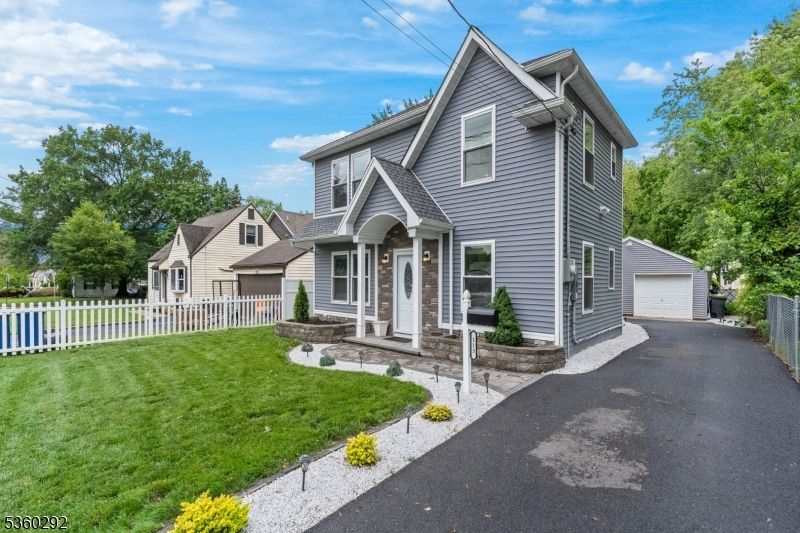 Backyard, Detached Garage, Exterior, Facade, Queen Anne Victorian