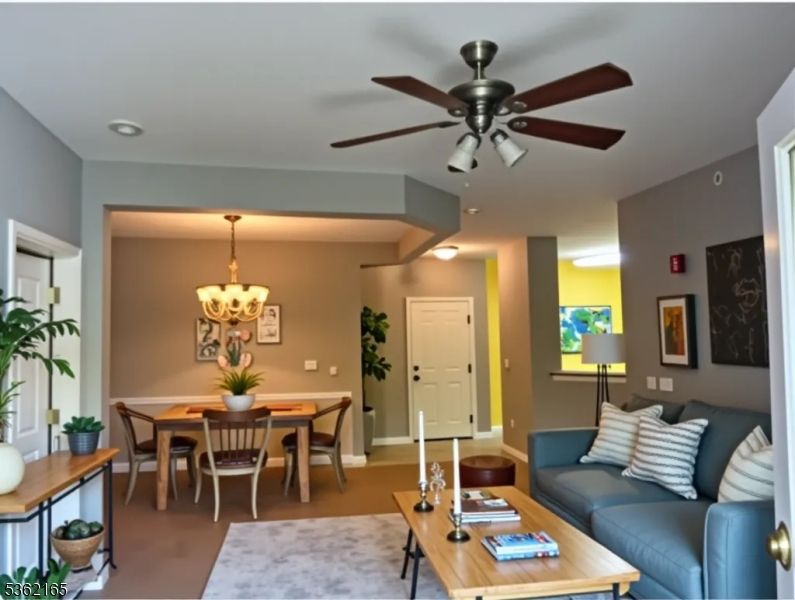 Chandelier, Dining room, Interior, Living room