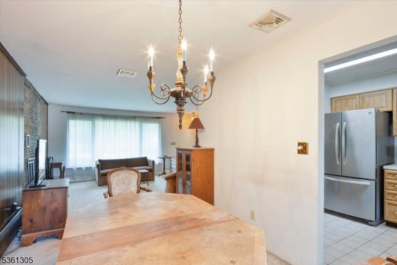 Chandelier, Dining room, Interior, Kitchen