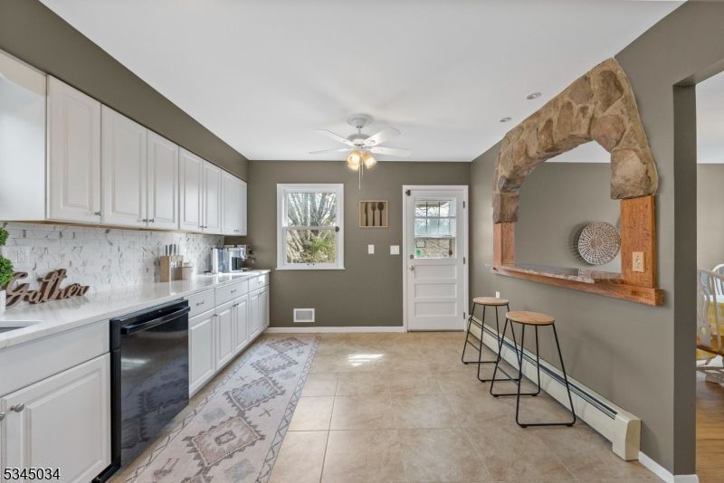Interior, Kitchen, Recessed Lighting