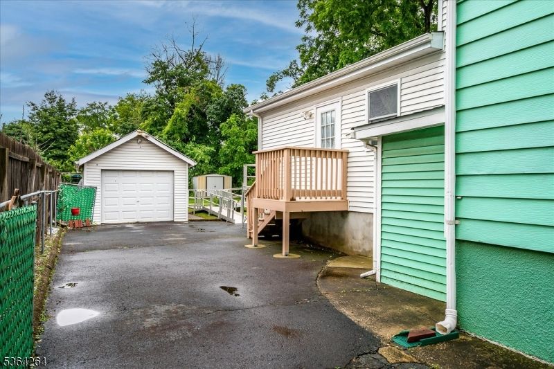 Backyard, Detached Garage, Exterior