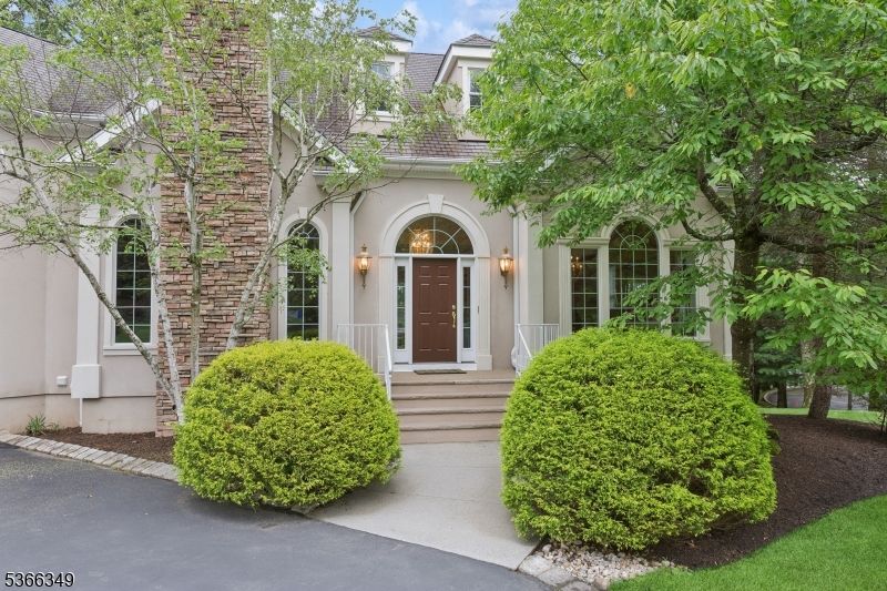 Exterior, Facade, Brick Facade, French Provincial