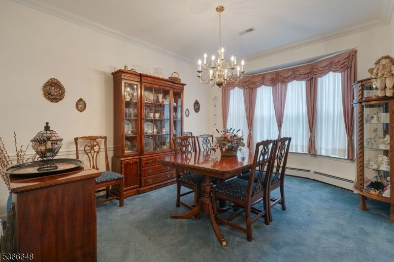 Chandelier, Dining room, Interior