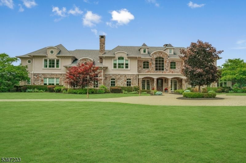 Backyard, Exterior, Facade, French Provincial