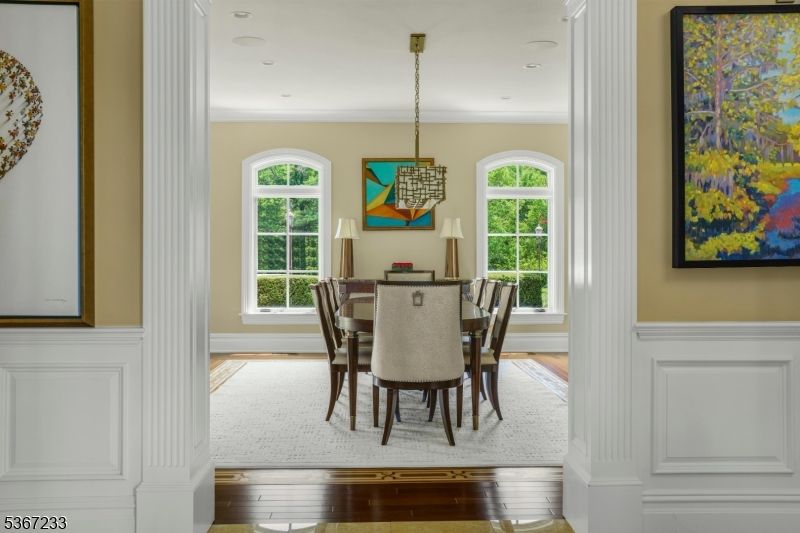 Chandelier, Dining room, Interior, Pendant Lights, Recessed Lighting, Wood Texture Flooring