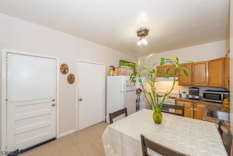 Dining room, Interior, Kitchen