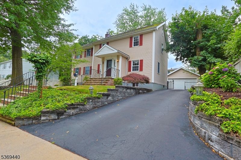 Detached Garage, Exterior, Facade, Georgian