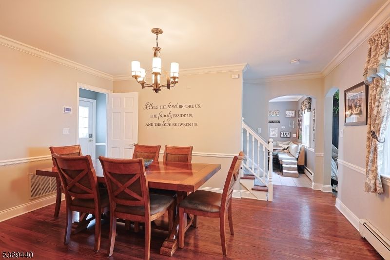Chandelier, Dining room, Interior, Wood Texture Flooring