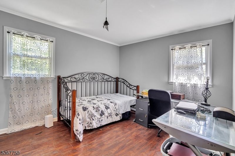 Bedroom, Home Office, Interior, Wood Texture Flooring