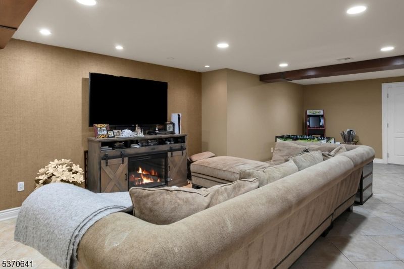 Fireplace, Interior, Living room, Recessed Lighting
