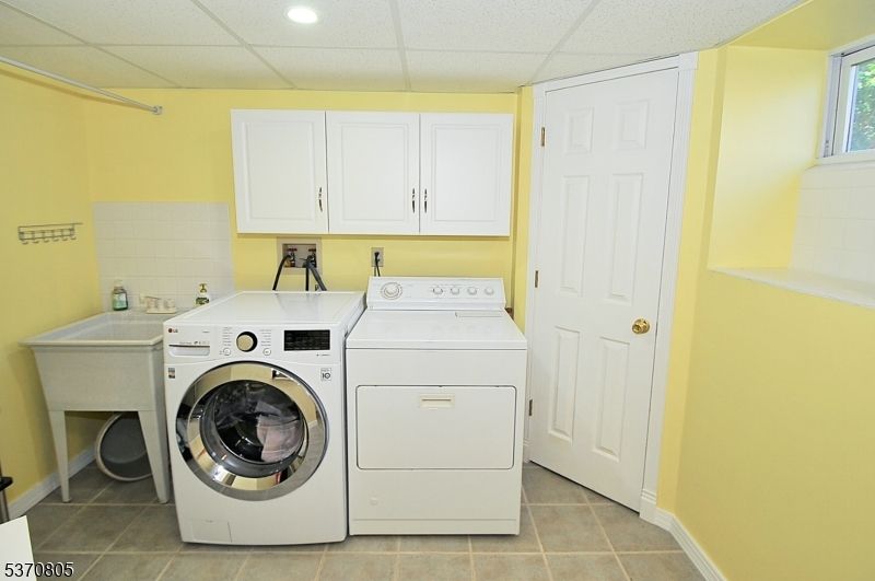 Interior, Recessed Lighting, Washer