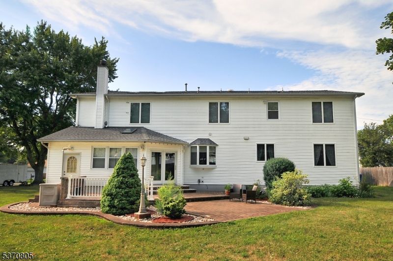 Backyard, Exterior, Facade, Georgian