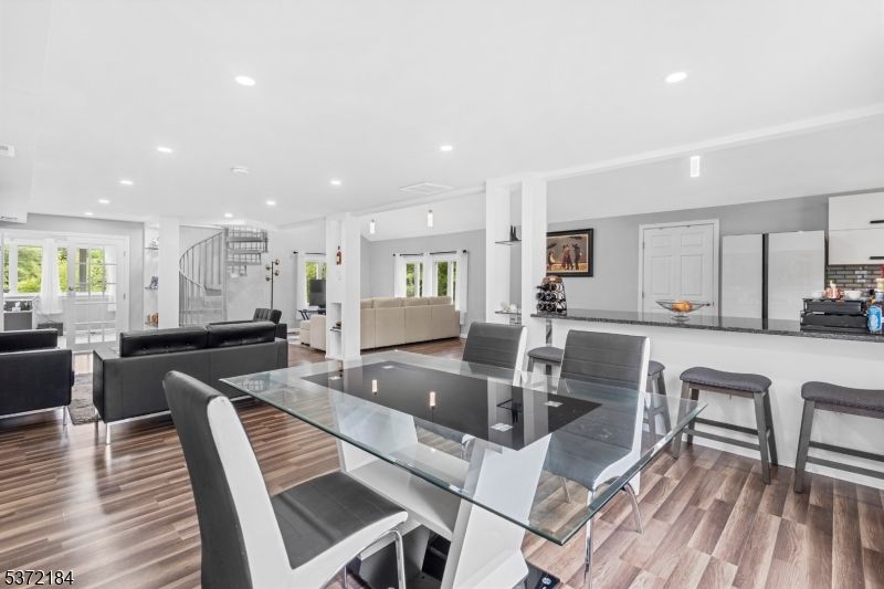 Dining room, Interior, Living room, Recessed Lighting, Wood Texture Flooring