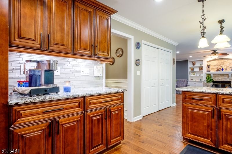 Interior, Kitchen, Pendant Lights, Recessed Lighting, Wood Texture Flooring