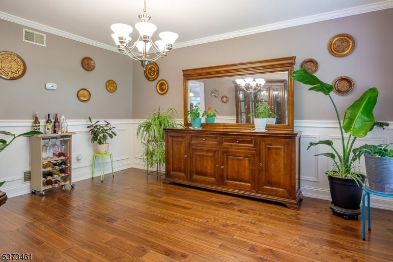 Chandelier, Interior, Wood Texture Flooring