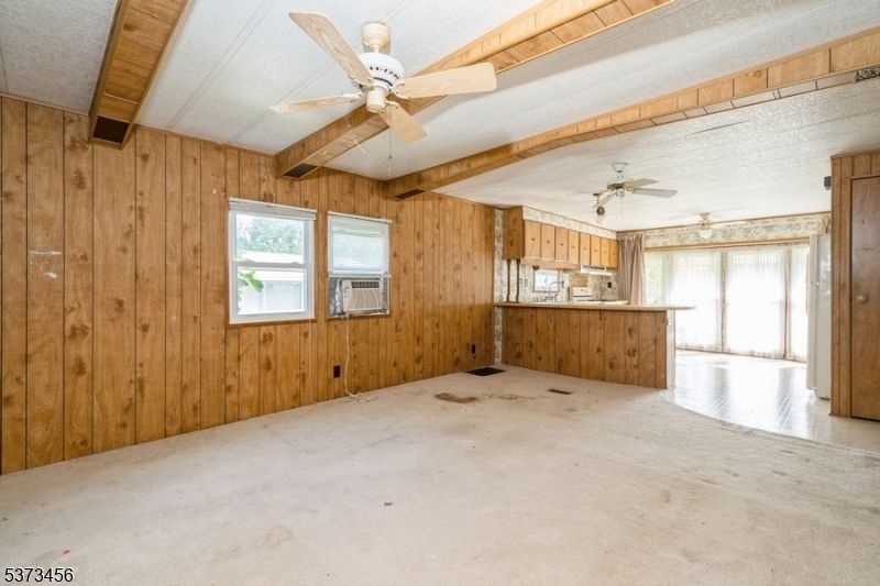 Empty room, Interior, Wooden Walls
