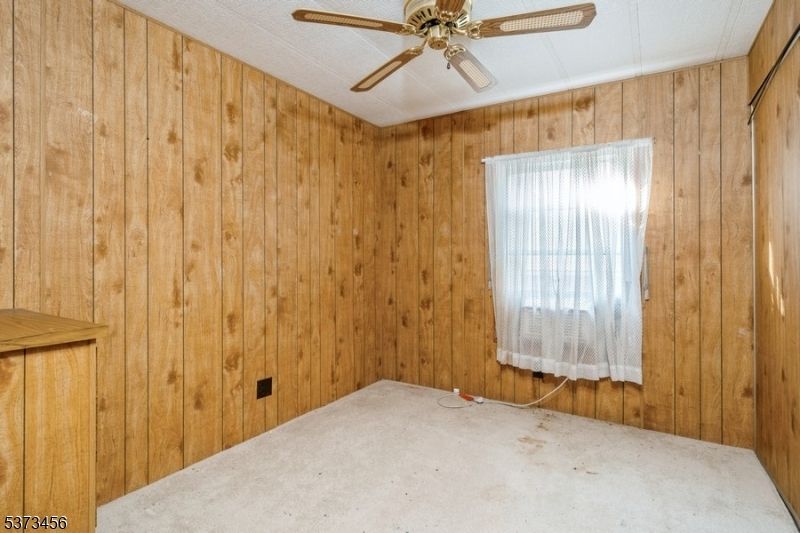 Empty room, Interior, Wooden Walls