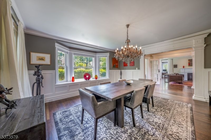 Chandelier, Dining room, Fireplace, Interior, Wood Texture Flooring