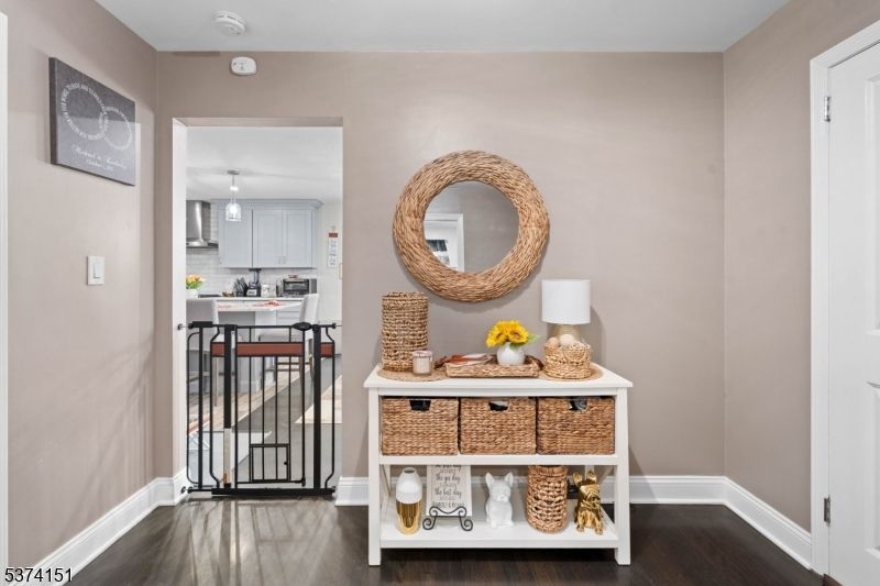 Interior, Kitchen, Pendant Lights, Wood Texture Flooring