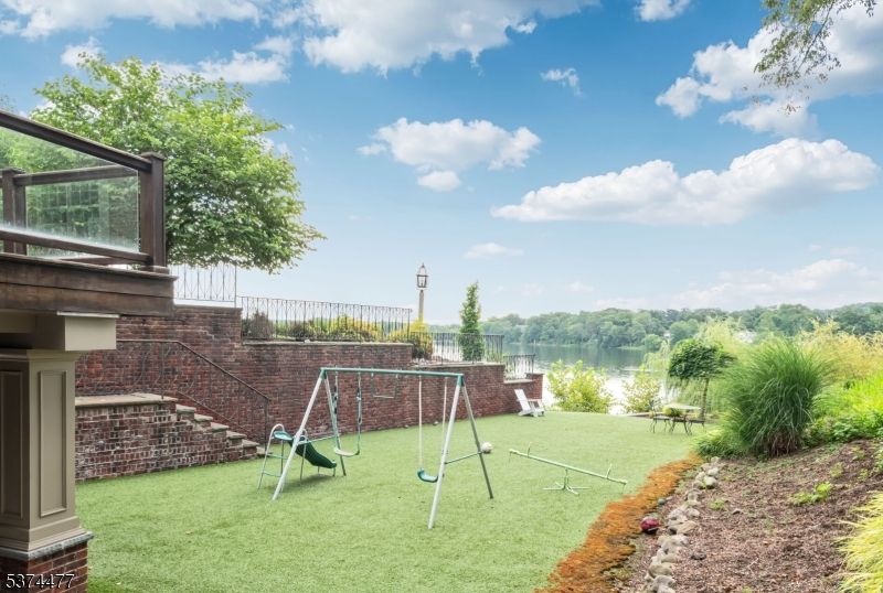 Backyard, Exterior, Playground, Water