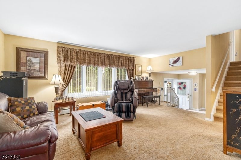 Interior, Living room, Piano