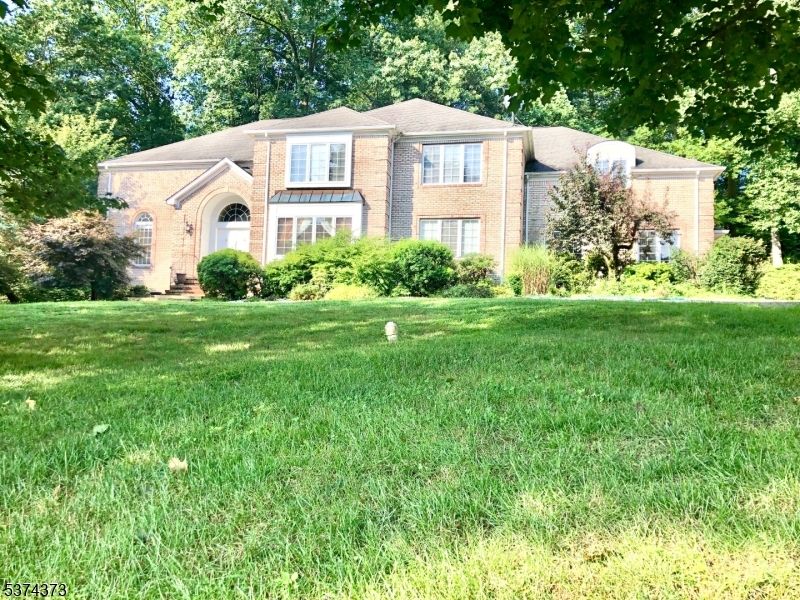 Backyard, Exterior, Facade, Brick Facade, French Provincial