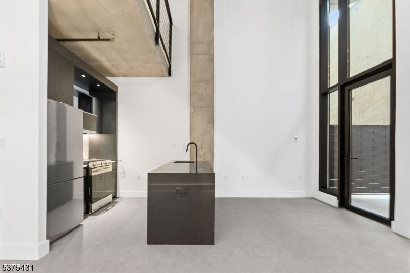 Empty room, Interior, Kitchen