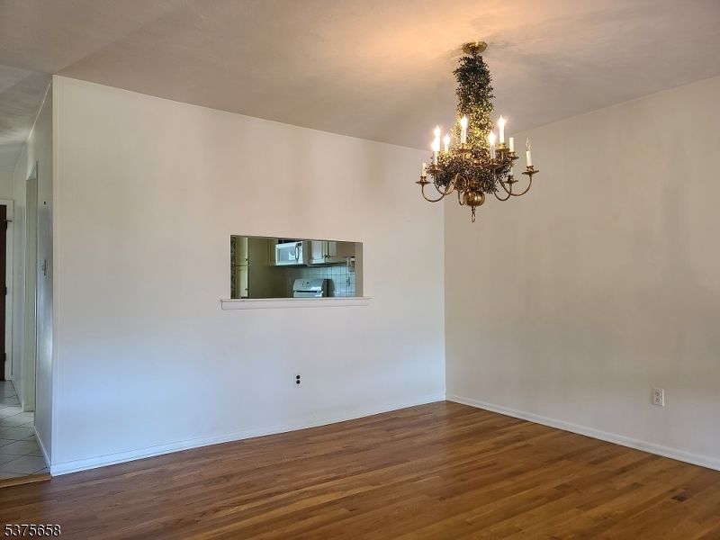 Chandelier, Empty room, Interior, Wood Texture Flooring