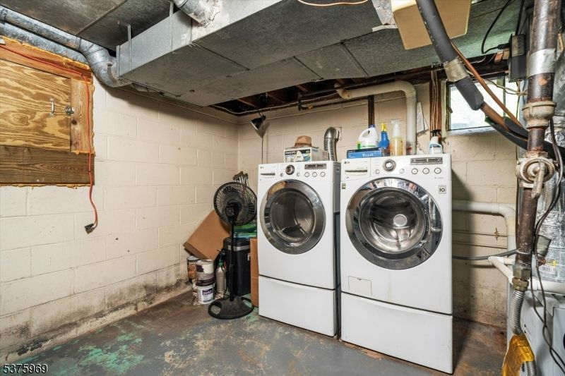 Interior, Utility Closets, Washer