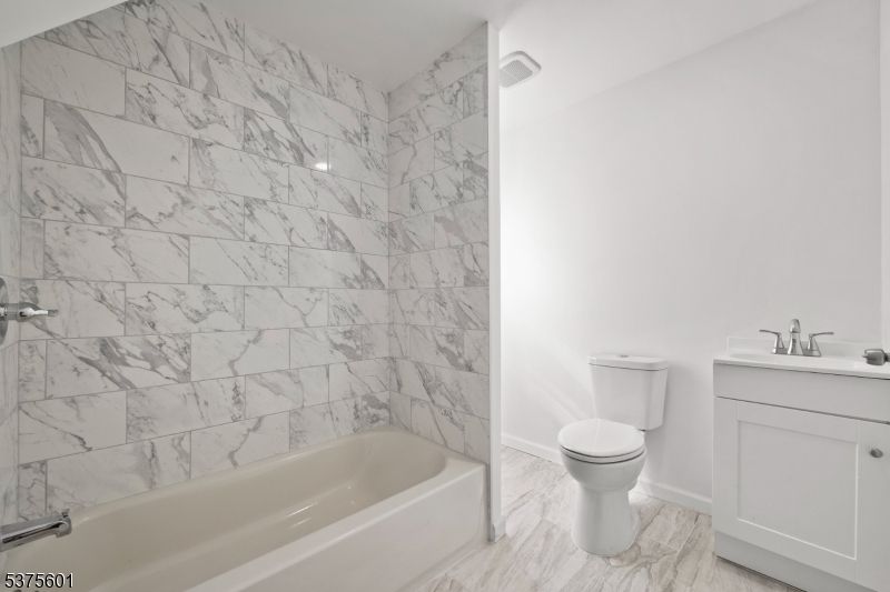 Bathroom, Interior, Marble, Marble Walls