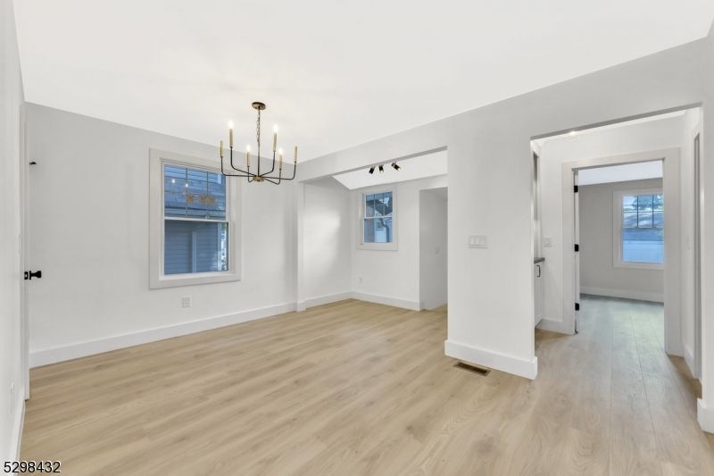 Empty room, Interior, Pendant Lights, Wood Texture Flooring